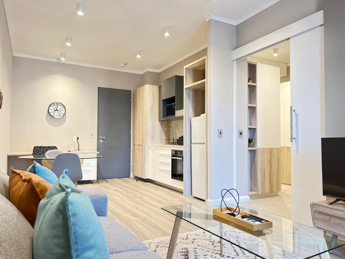 519 Menlyn Maine Trilogy Apartment Pretoria Exterior photo